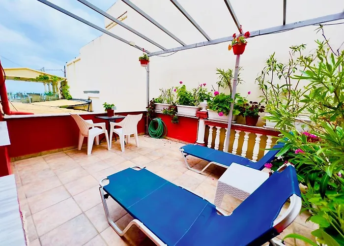 Romantic Palace Beach Apartments