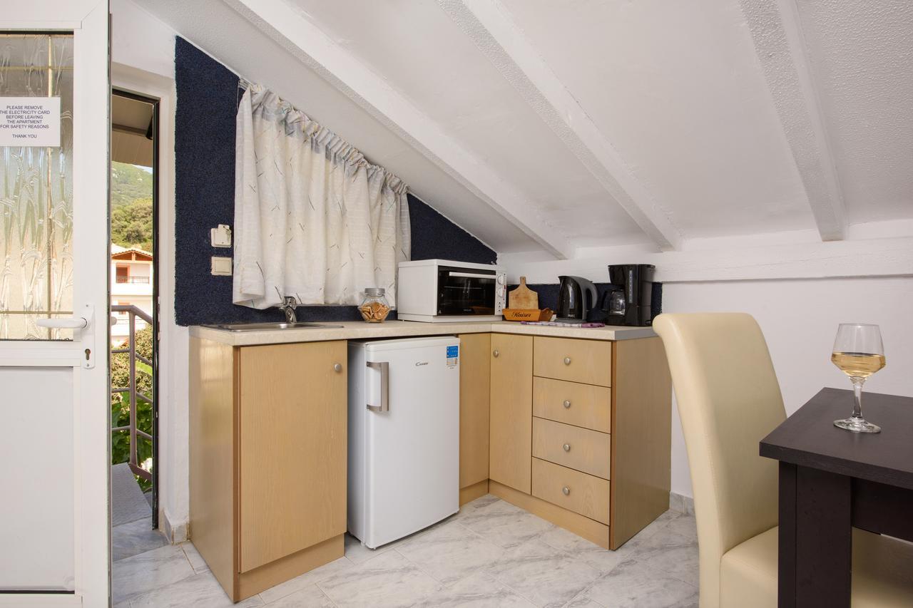 Guest house Romantic Palace Agios Gordios (Corfu)