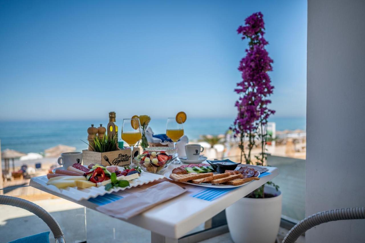 Romantic Palace Agios Gordios (Corfu)